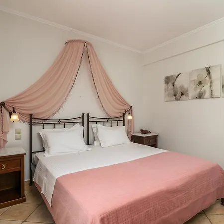 Hotel Ostria 3*