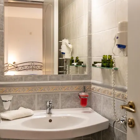 Hotel Ostria