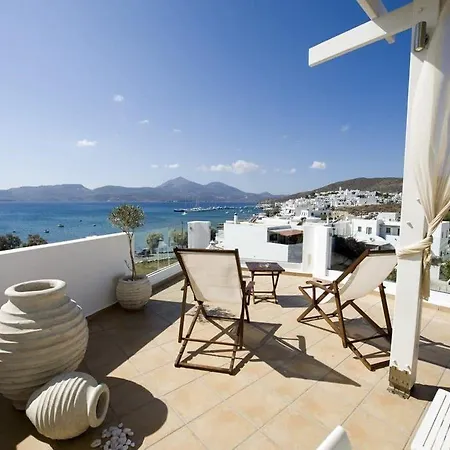 Ostria Adamantas (Milos)