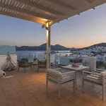 Ostria Hotel