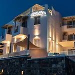 Ostria Hotel 3*