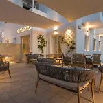 Hotel Ostria 3*