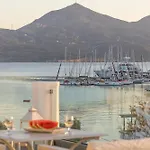 Ostria 3* Adamantas (Milos)