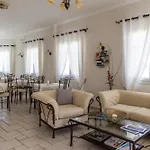 Hotel Ostria 3*