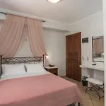 Ostria Hotel 3*