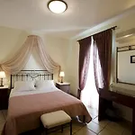 Hotel Ostria 3*