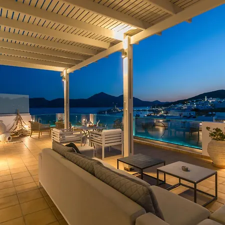 Ostria Hotel Adamantas (Milos)