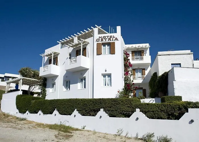 Ostria Otel Adamantas (Milos)