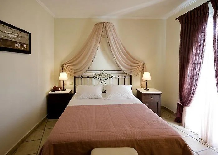 Hotel Ostria Adamantas (Milos)